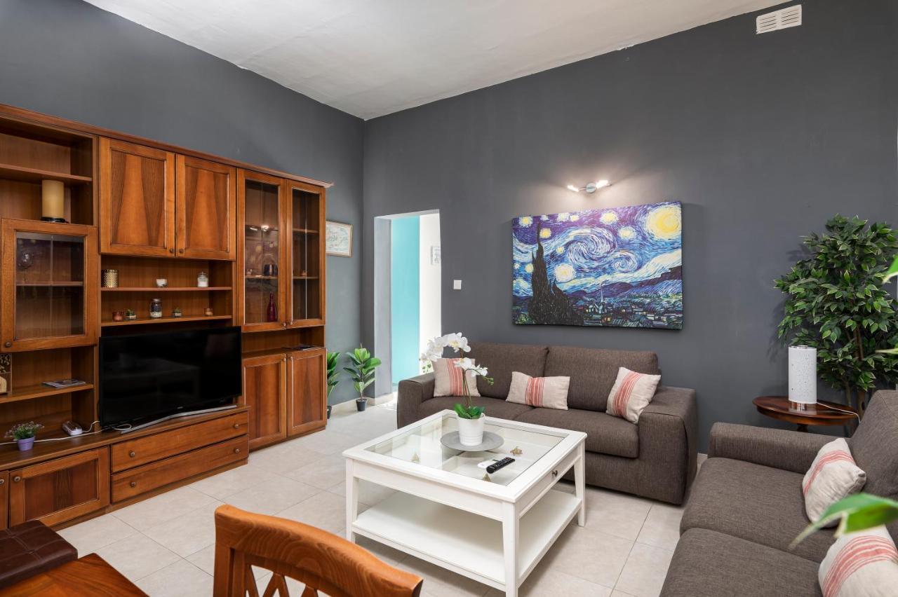 1 Bedroom Apartment With Cosy Backyard Close To Valletta 弗洛里亚纳 外观 照片
